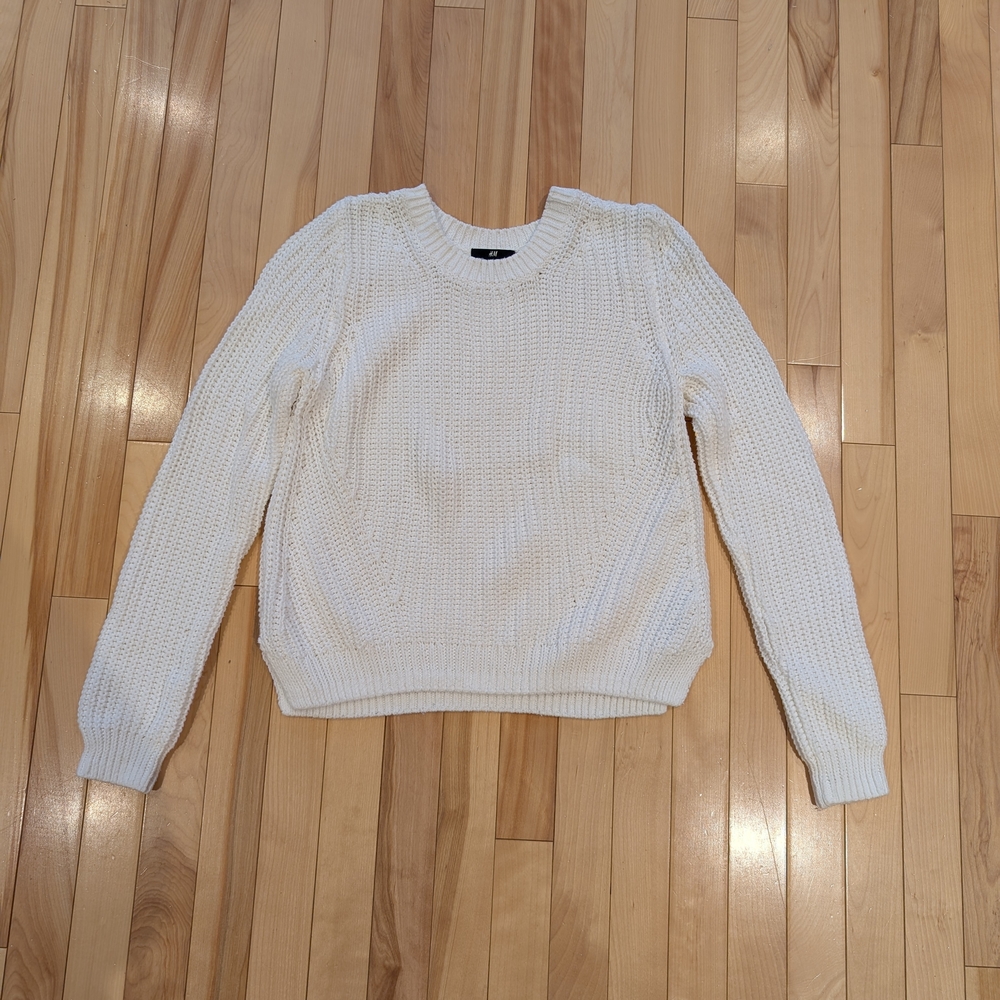 H&M Cream Women's Crew Neck Sweater
